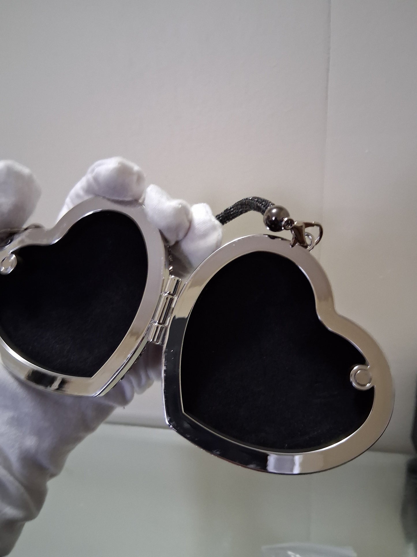 Tiny Heart Evening Bag with Rhinestones