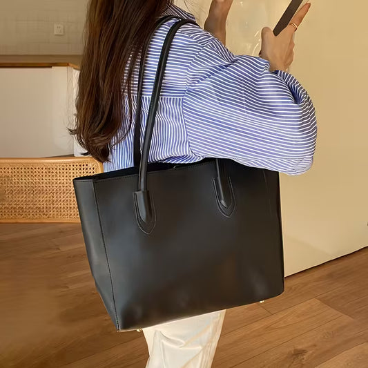 Classic Black Everyday Tote - Minimalist Leather Shoulder Bag