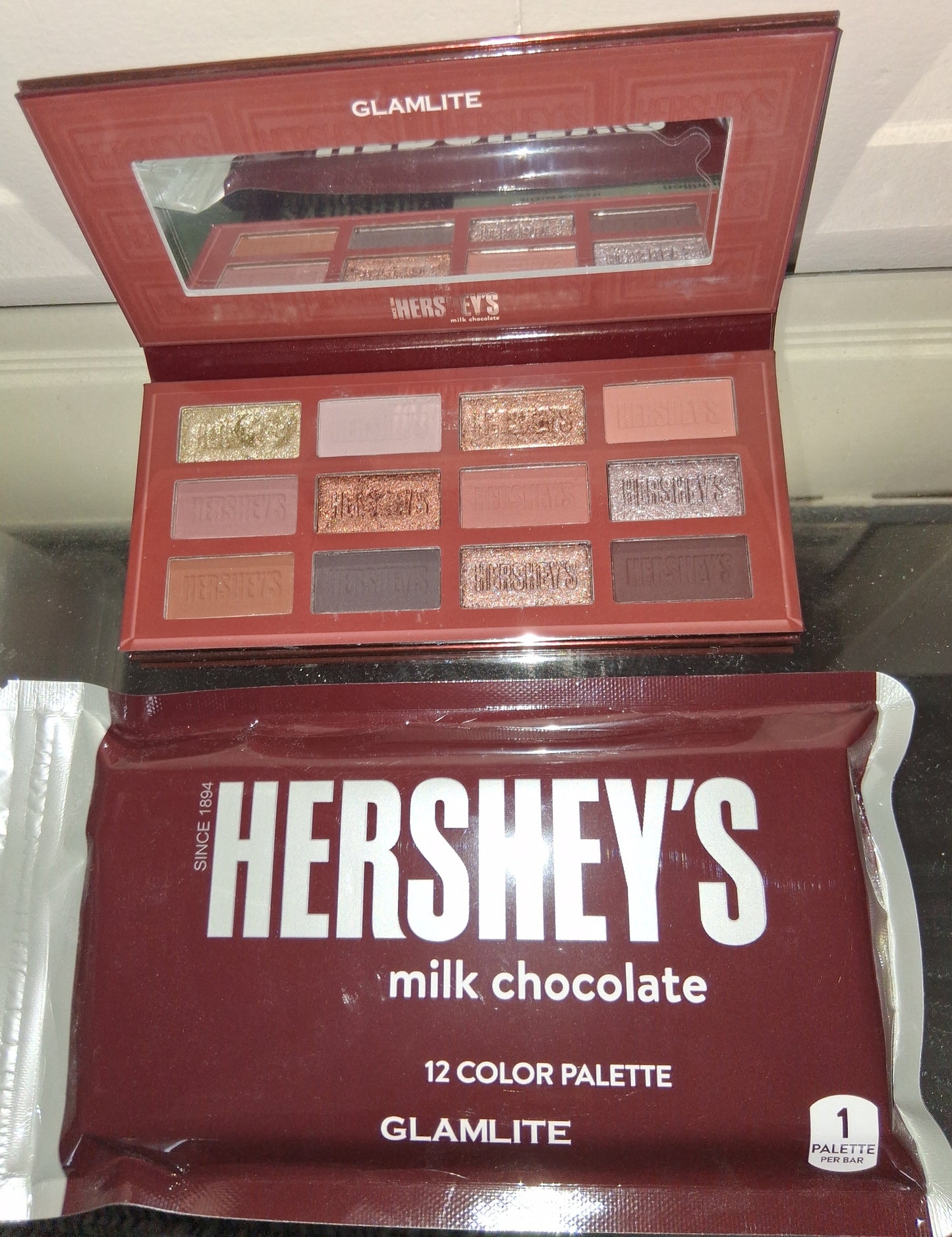 Glamlite x Hershey's Milk Chocolate 12-Pan Eyeshadow Palette - Iconic Wrapper Packaging